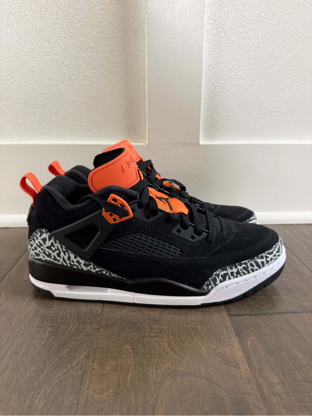 Jordan Spizike Low Halloween